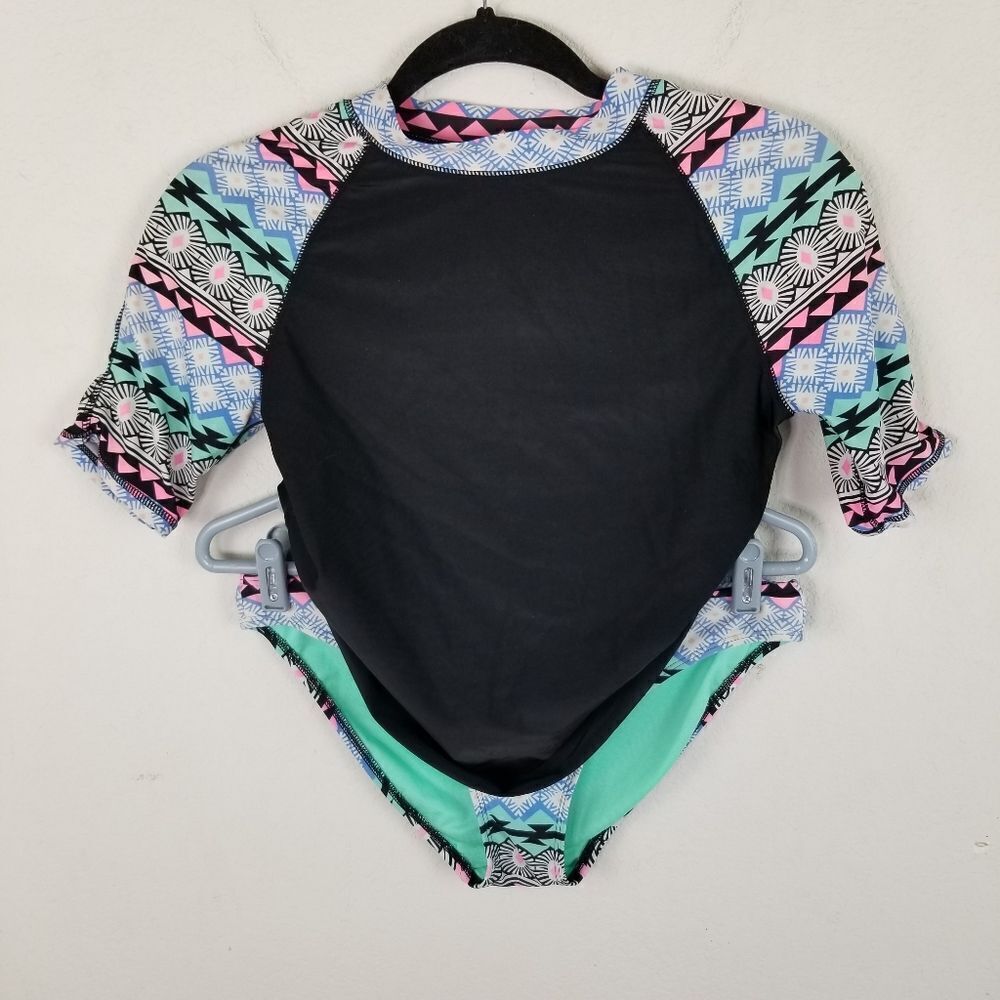 Old‎ Navy Aztec Print 2-Piece Swimsuit Size M
